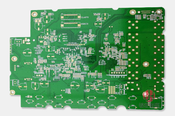 行車(chē)記錄儀PCB線(xiàn)路板